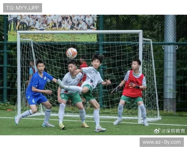 凤台足球班赛激情开战 赛场展现青春风采 竞逐冠军荣耀