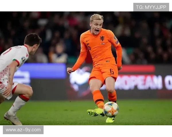 比克教练足球:从基础训练到战术解析,全面提升球员竞技水平 比克教练足球:从基础训练到战术解析,全面提升球员竞技水平